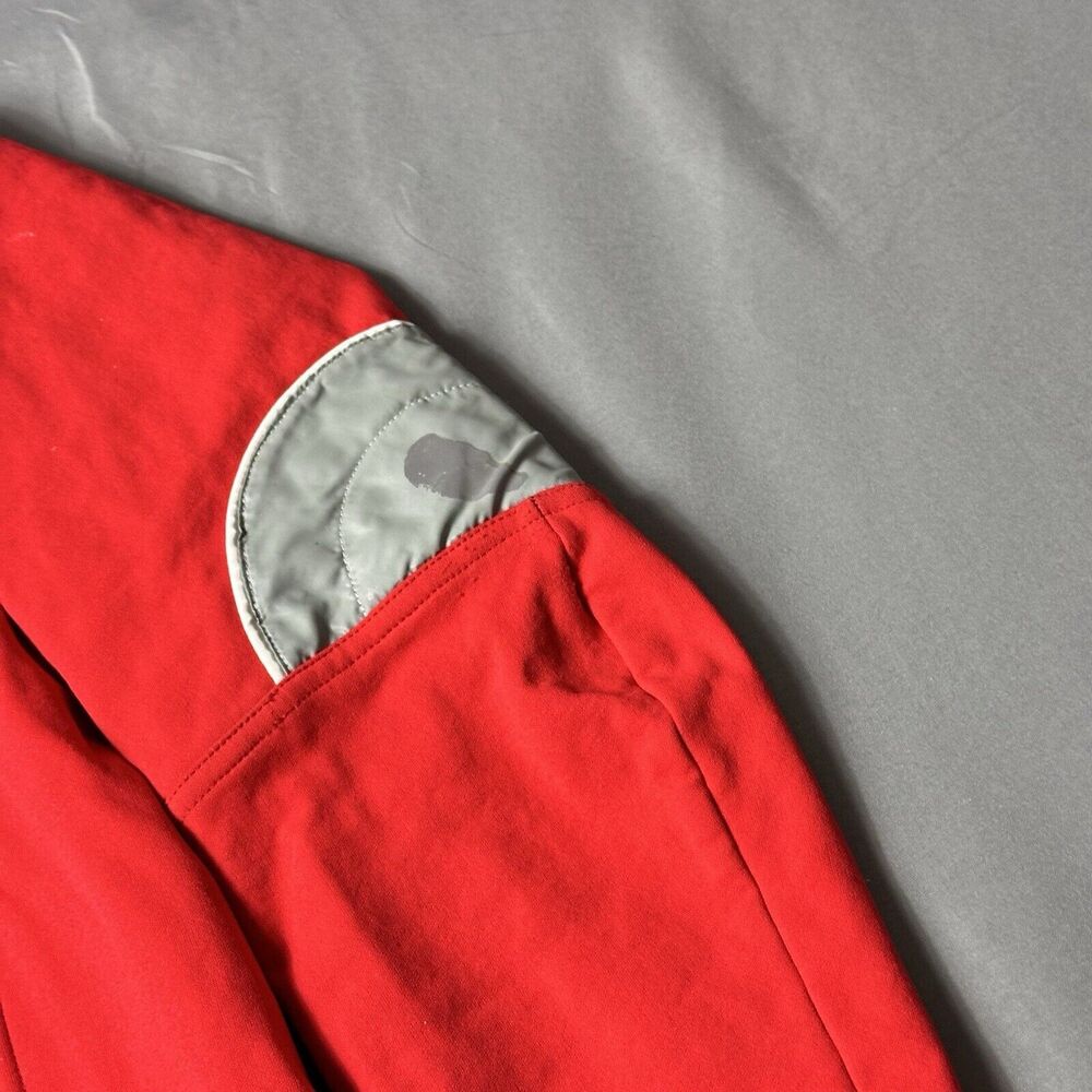 Women's Red Cycling Jacket - Picture 10 of 13